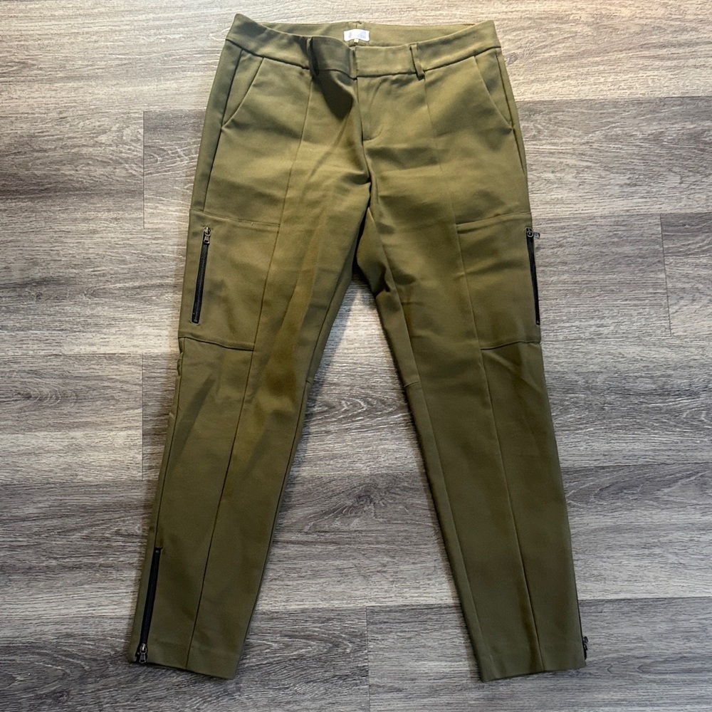 Ecru  Pants in Khaki Olive Trousers with Zipper Details Mid Rise Pants